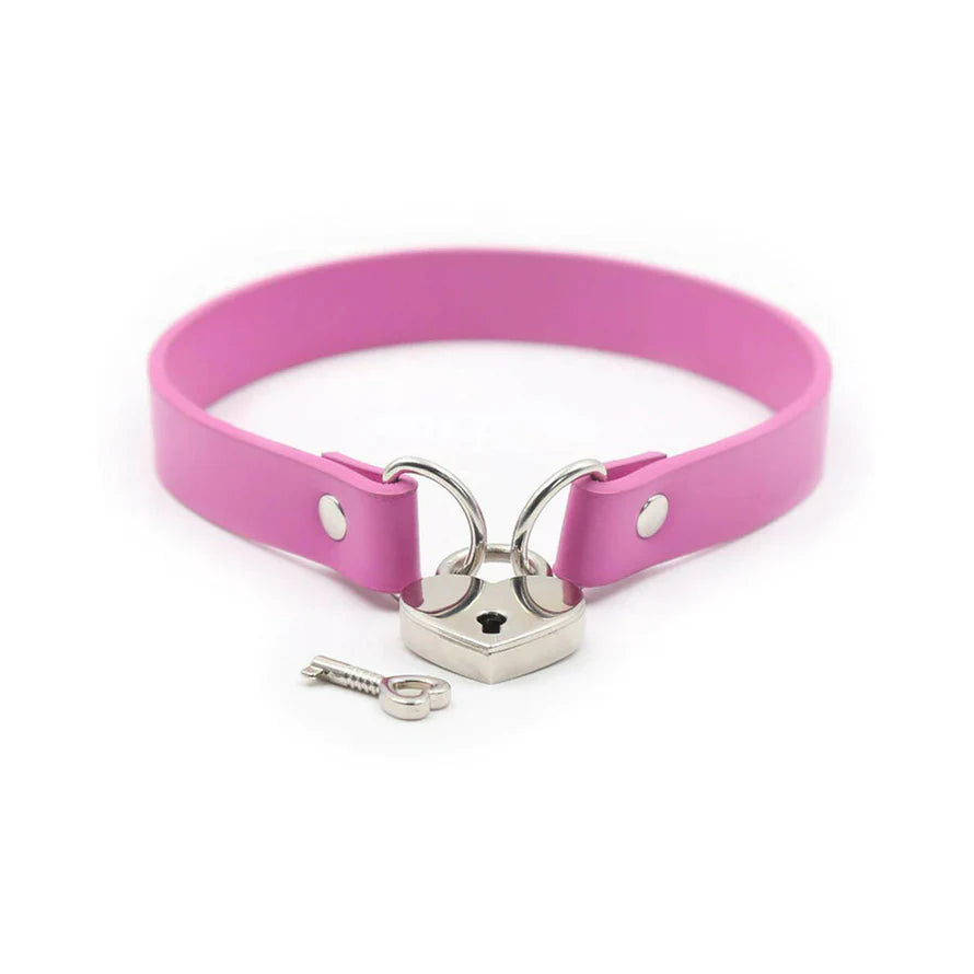 Ple'sur PVC Collar With Heart Lock & Key